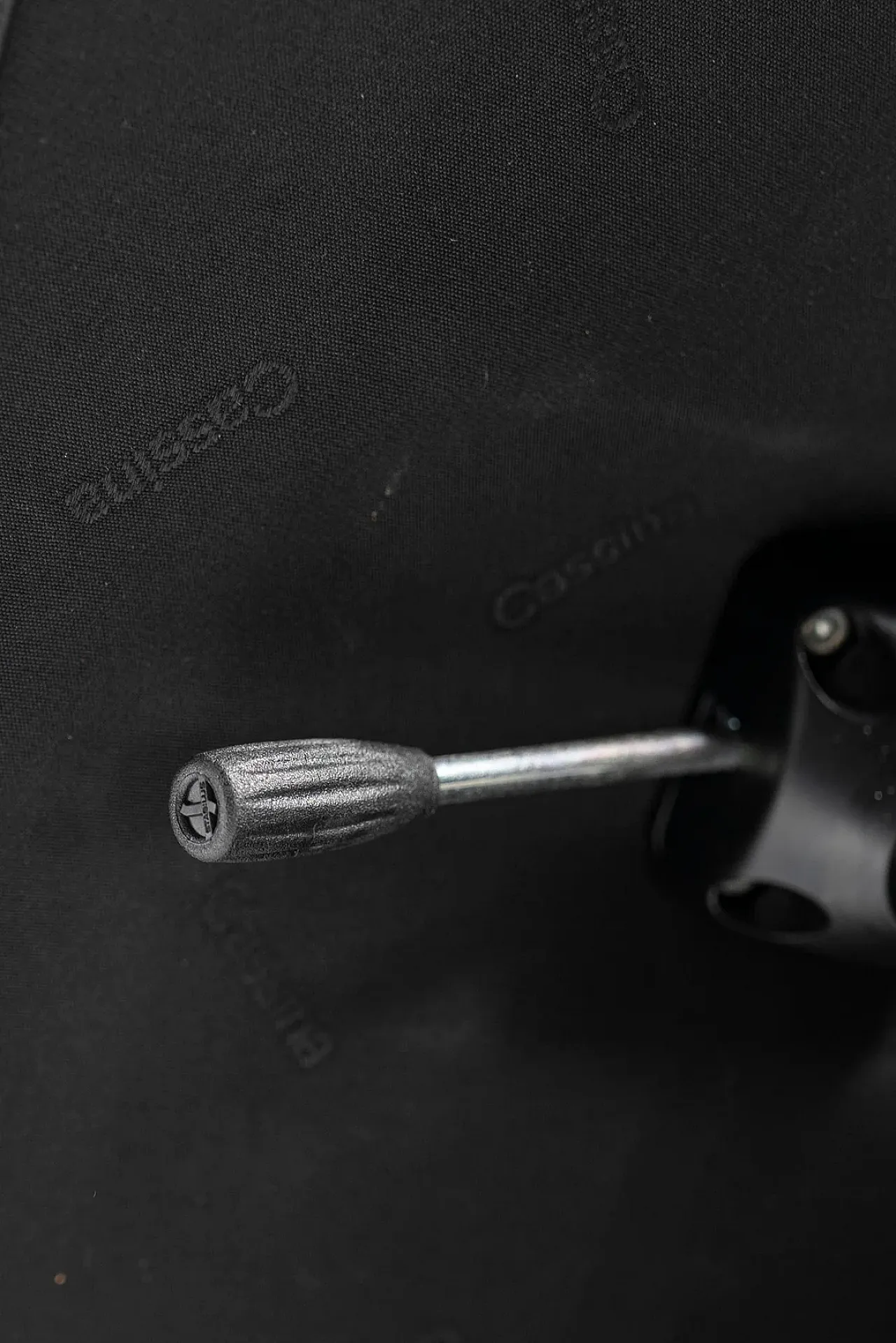 Set in pelle Prive di Phillippe Starck per Cassina, anni '90 24