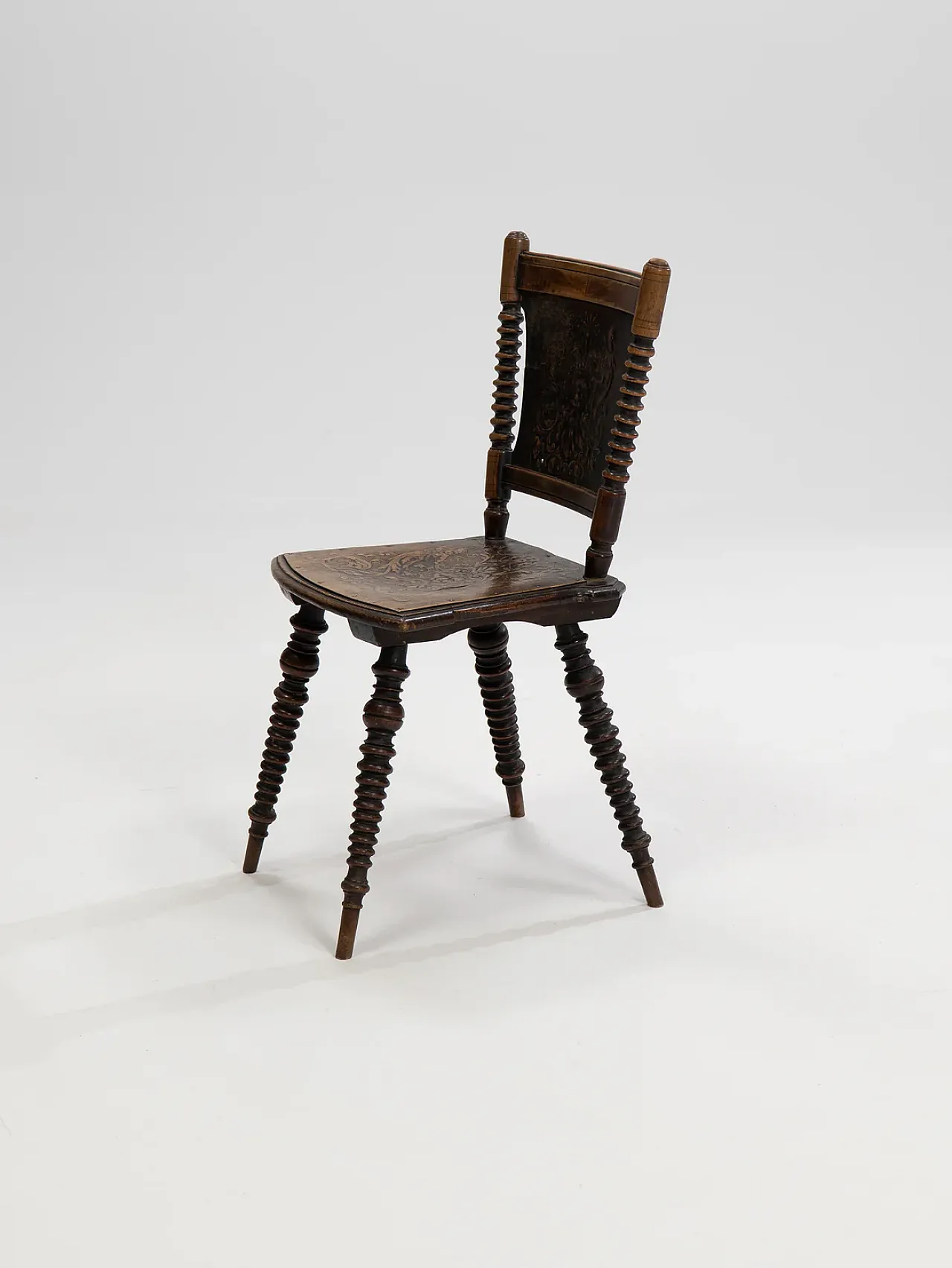 Antique bobbin chair, 19th century 1