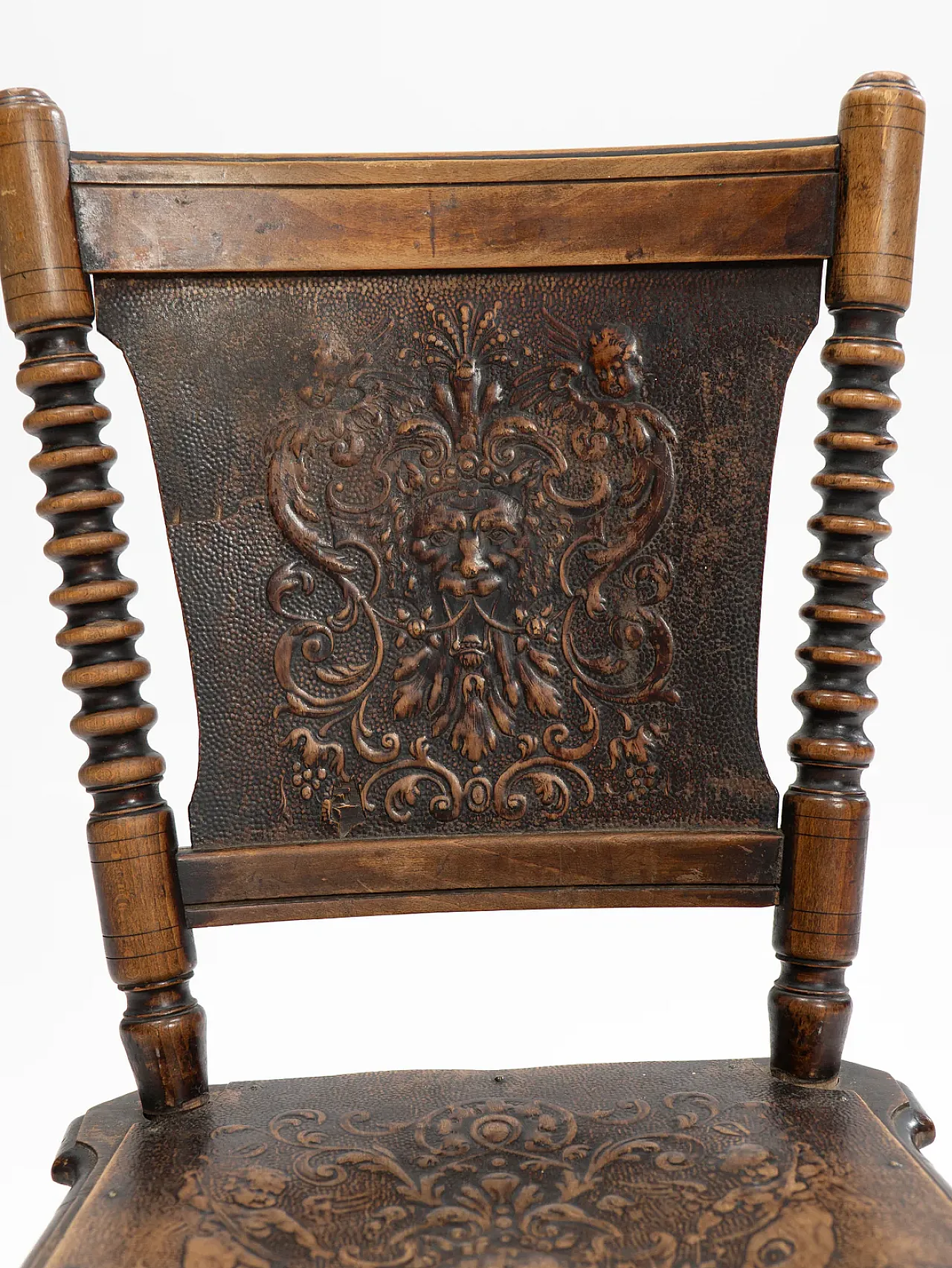 Antique bobbin chair, 19th century 8