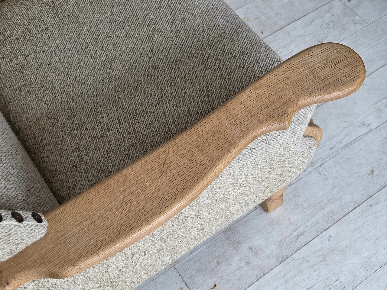 Poltrona danese in lana e legno massello di rovere, anni '70 10