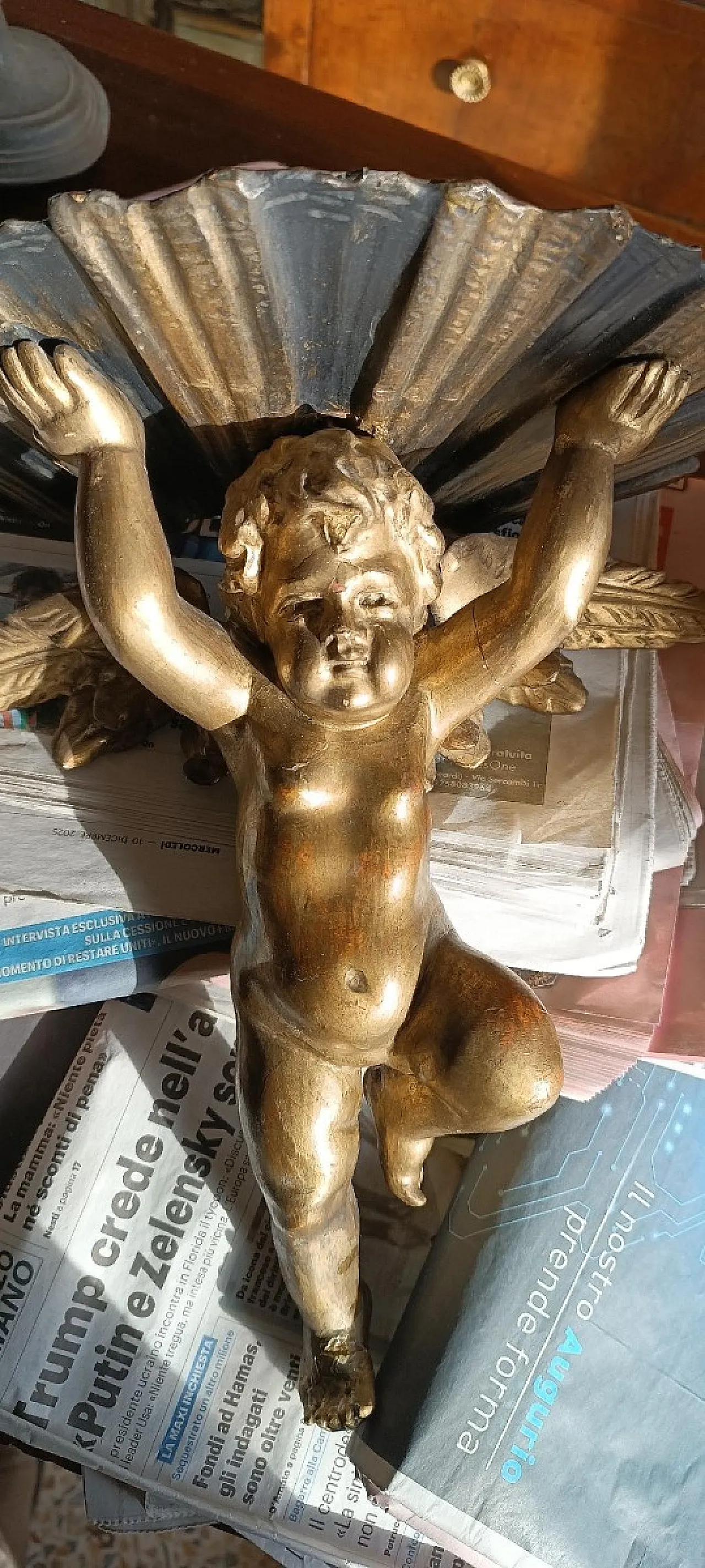 Mensola a forma di angelo in legno dorato, '800 2