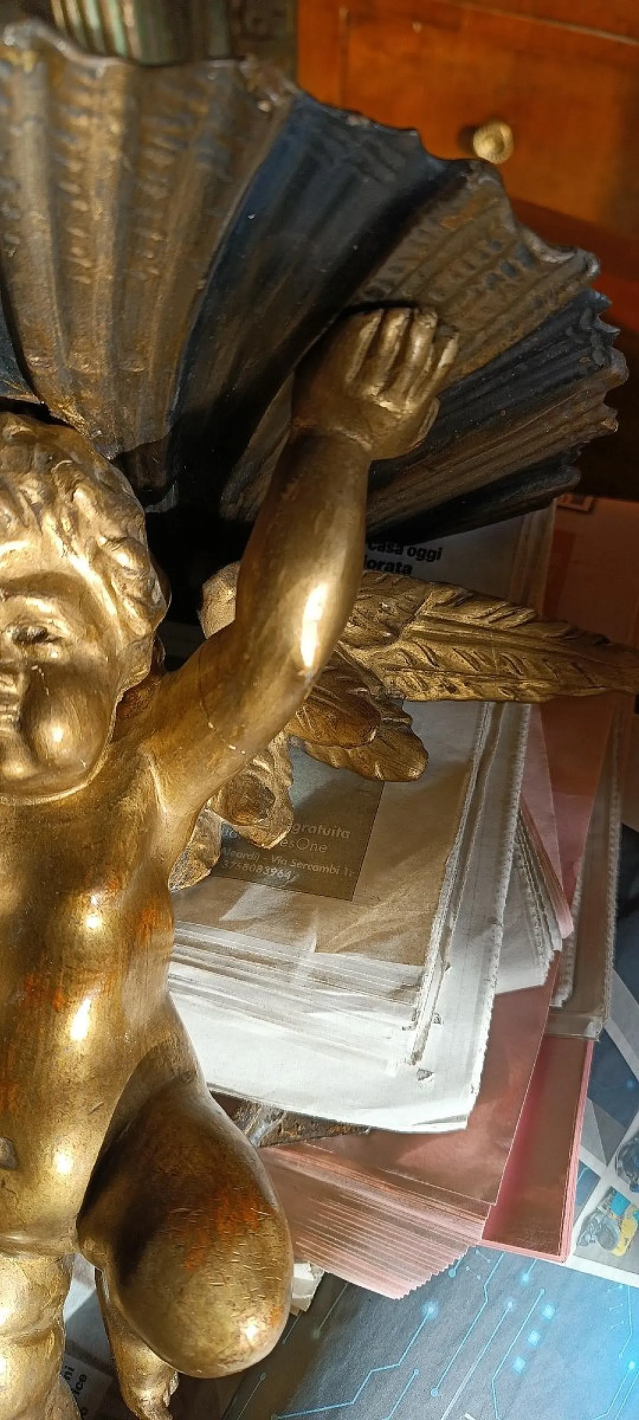 Mensola a forma di angelo in legno dorato, '800 9