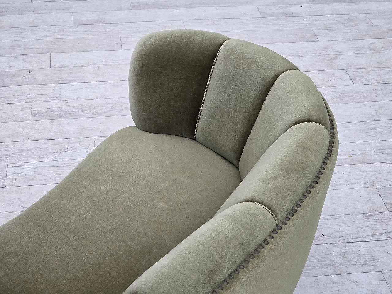 Divano danese "Banana" a 2 posti in velluto, quercia, anni '70 15