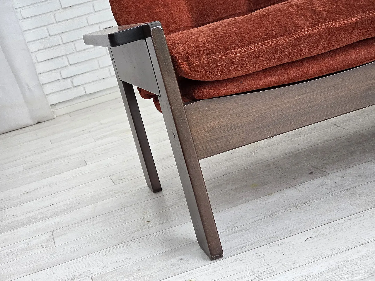 Divano danese a 3 posti in velluto arancione/rosso e quercia, anni '70 3