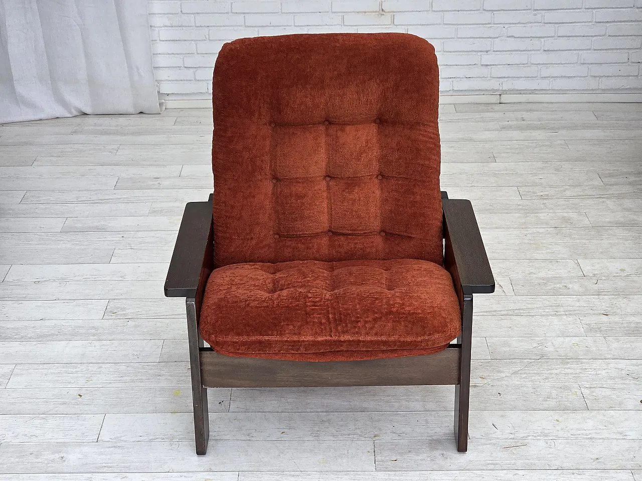 Poltrona danese in velluto arancione/rosso quercia scura, anni '70 3