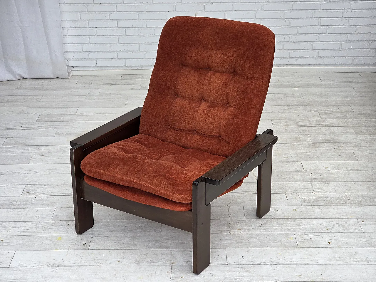 Poltrona danese in velluto arancione/rosso quercia scura, anni '70 16