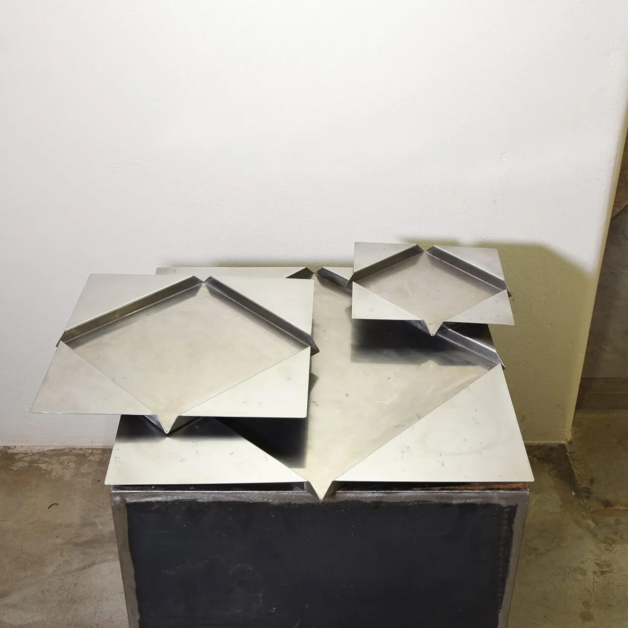 Vassoio placcato di Renzo Bioli per Il Picchio Firenze, anni '70 4