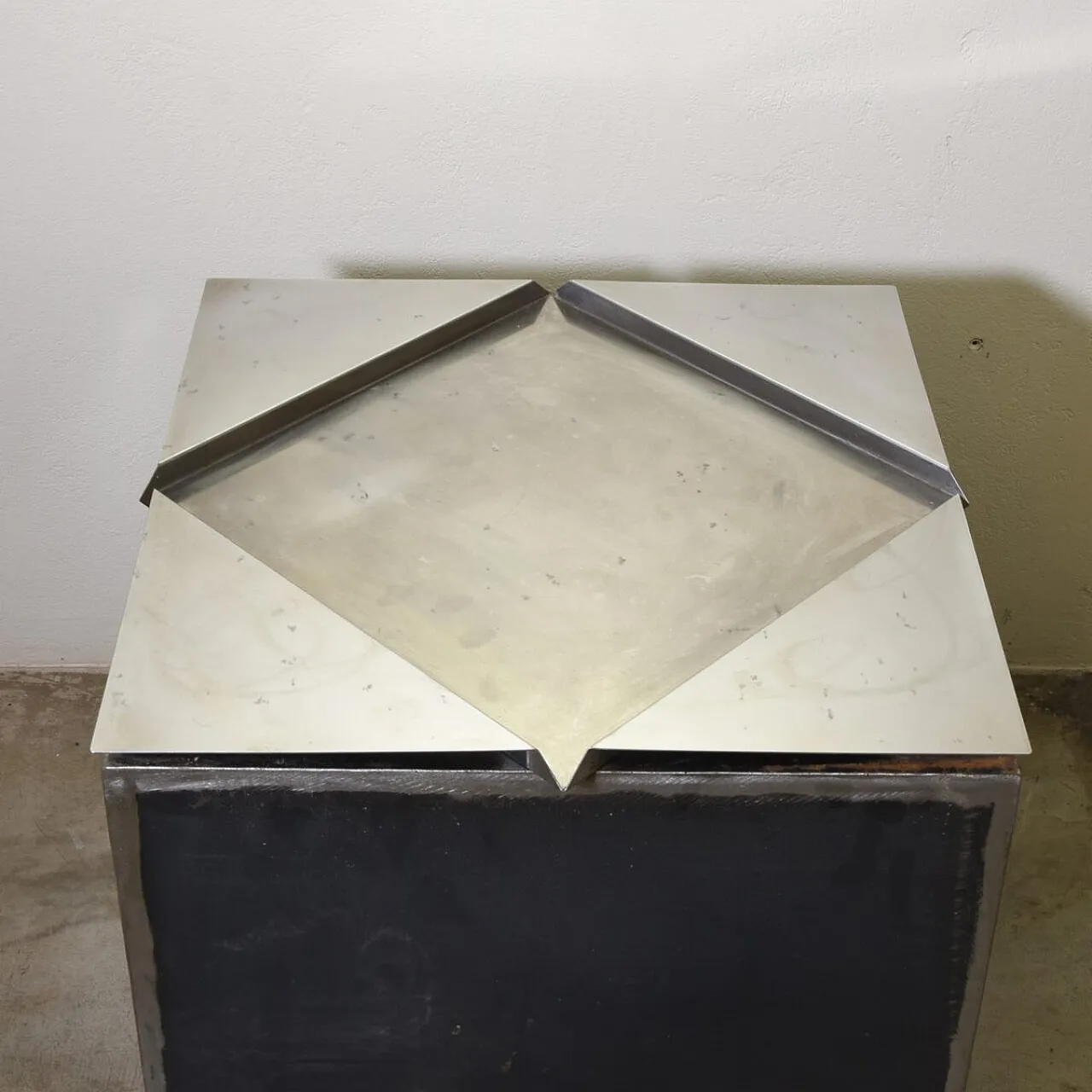 Vassoio placcato di Renzo Bioli per Il Picchio Firenze, anni '70 8