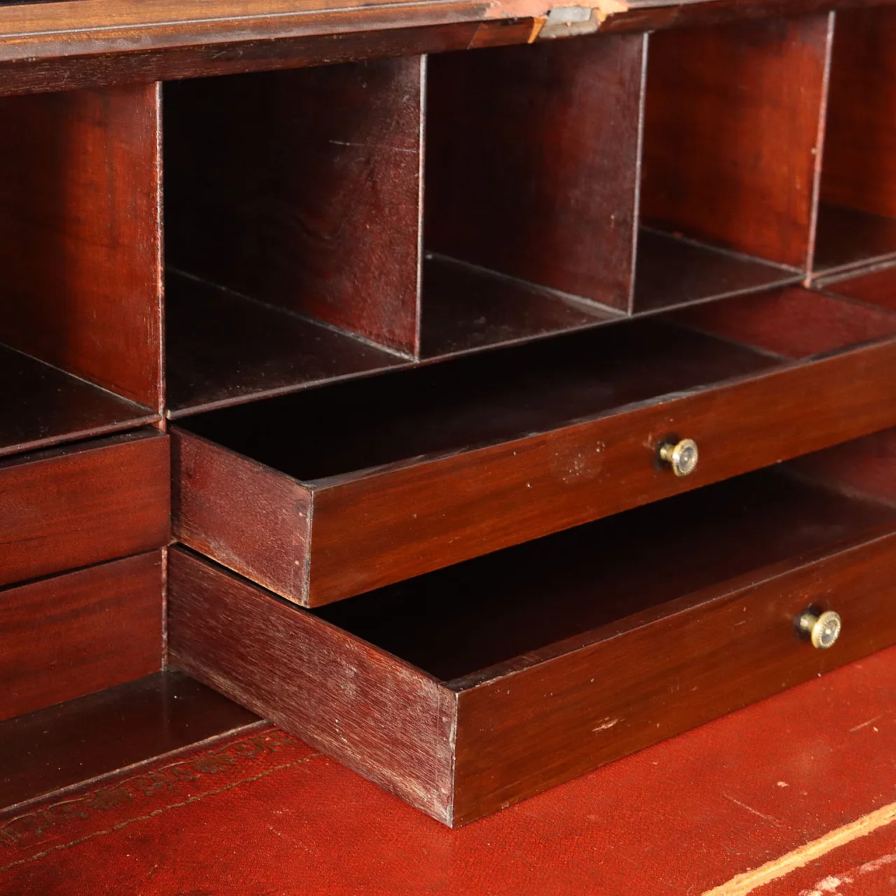 Mahogany trumeau, cut glass and shaped top, mid-19th century 7