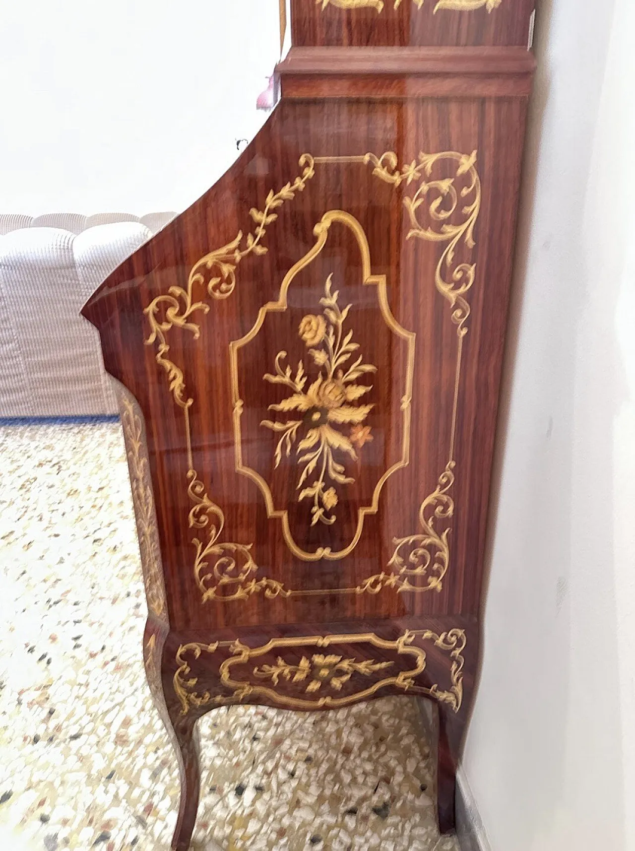 Beetle-style inlaid Trumeau cabinet with tipper, 20th century 8