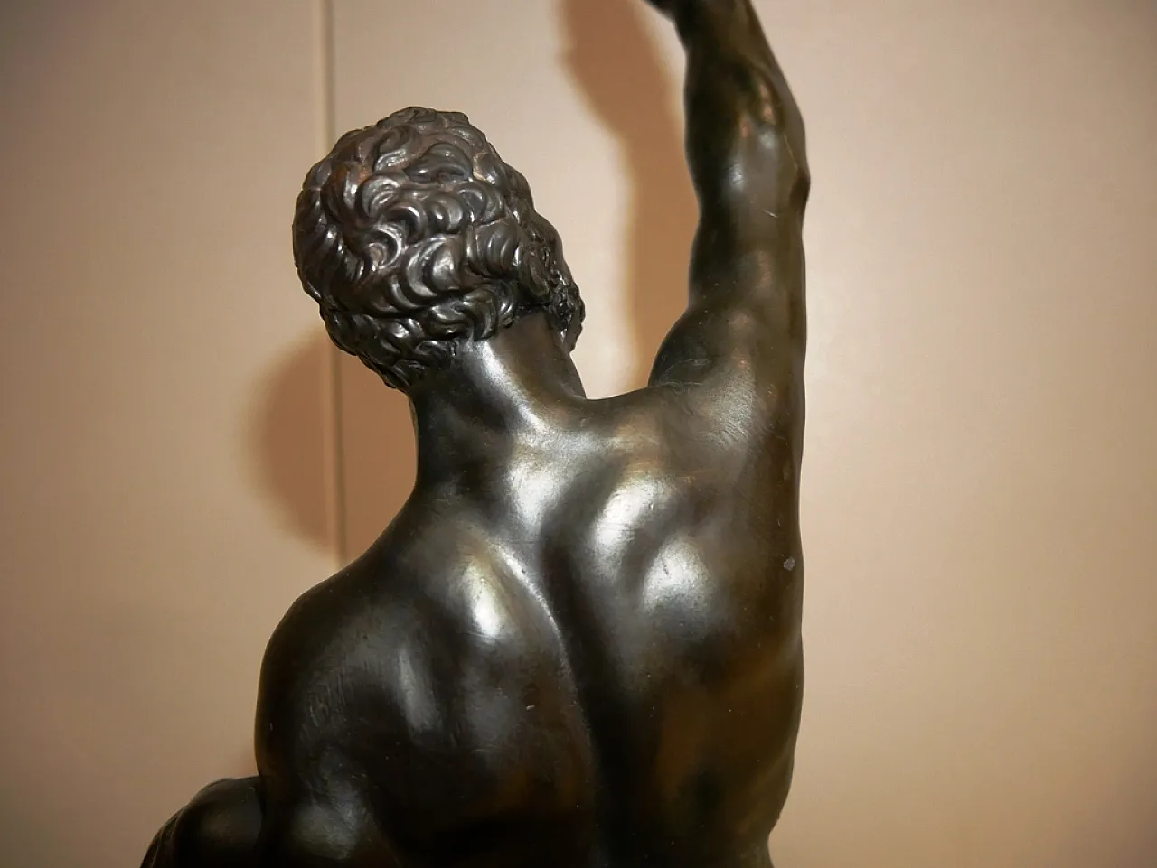 Scultura in antimonio di F. De Luca, '900 7