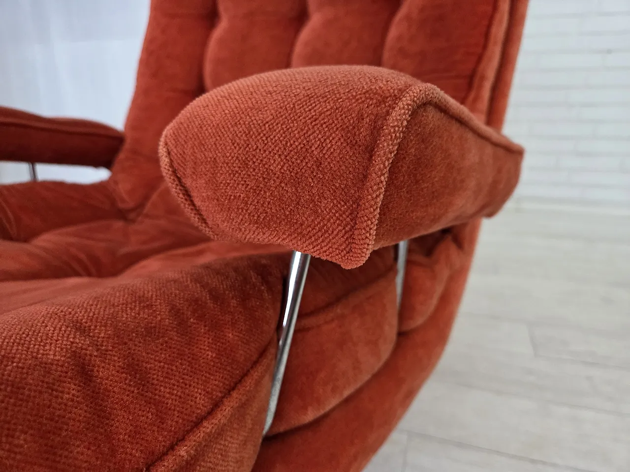 Poltrona girevole svedese di Ulferts Möbler, velluto, anni '70 15