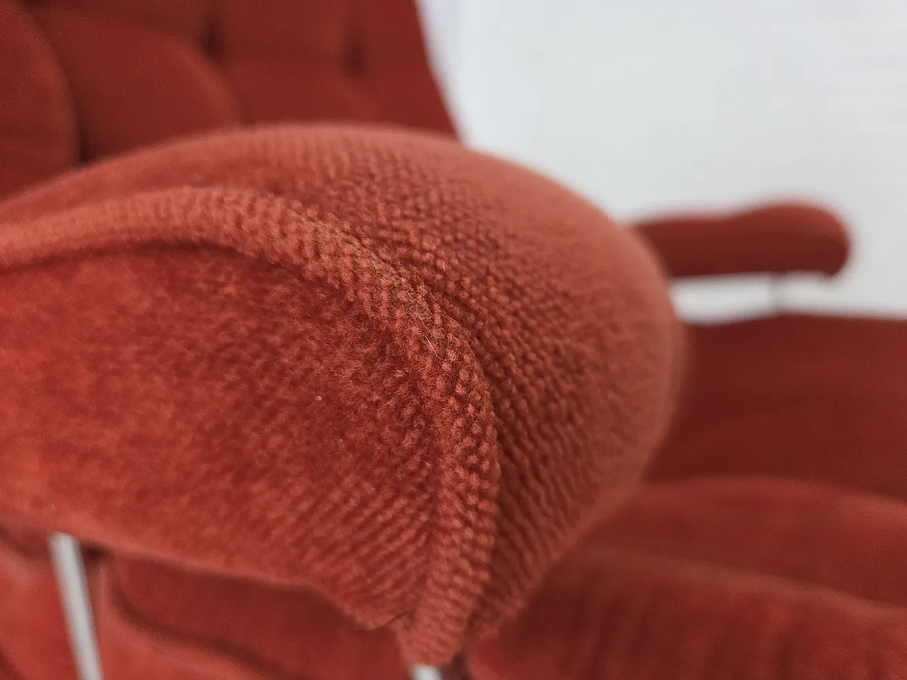 Poltrona girevole svedese di Ulferts Möbler, velluto, anni '70 17