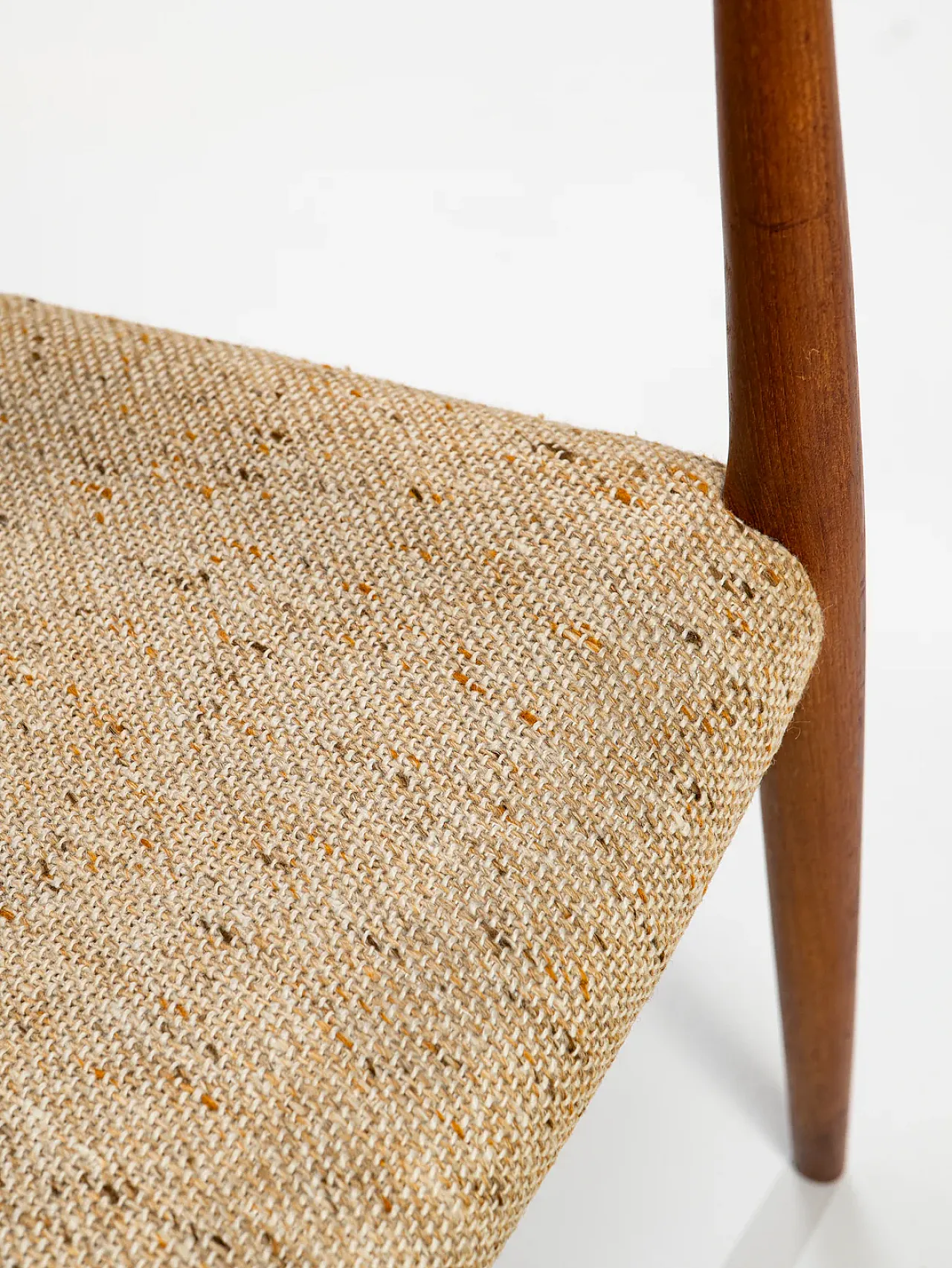 Poltrona in teak di Niels Otto Møller per J.l. Møllers, anni '60 11