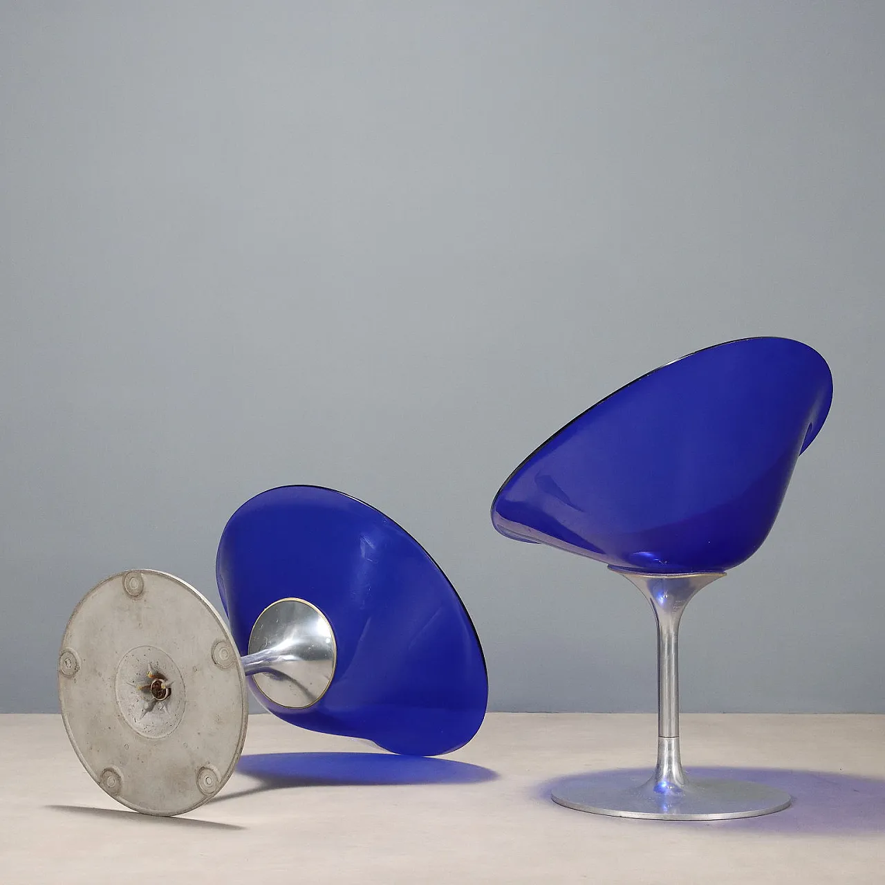 4 Swivel chairs in die-cast aluminium and polycarbonate, 20th century 9
