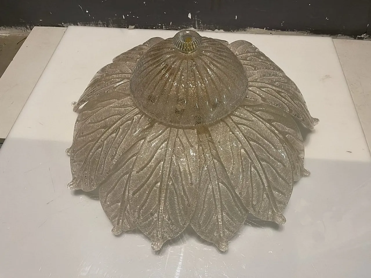 Venetian recessed flower in Murano glass, 1970s 2