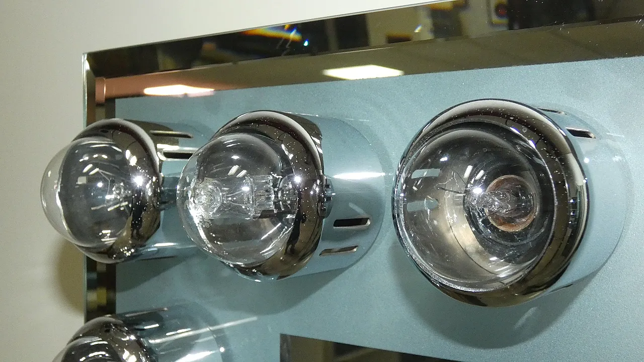 Lampada da parete in acciaio cromato con specchio e luci, anni '70 5