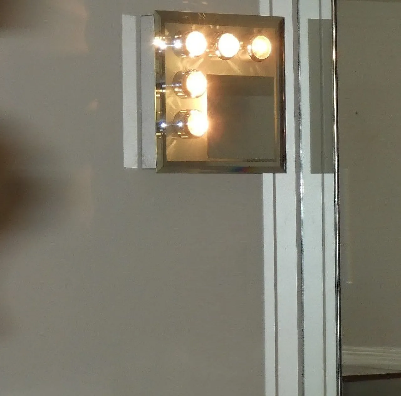 Lampada da parete in acciaio cromato con specchio e luci, anni '70 14