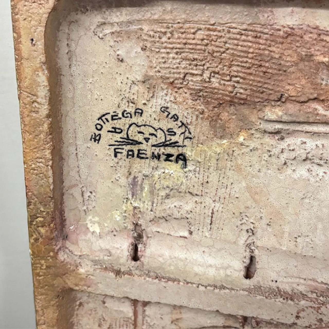 Gold luster majolica plaque, Virgin with Child, mid-20th century 12