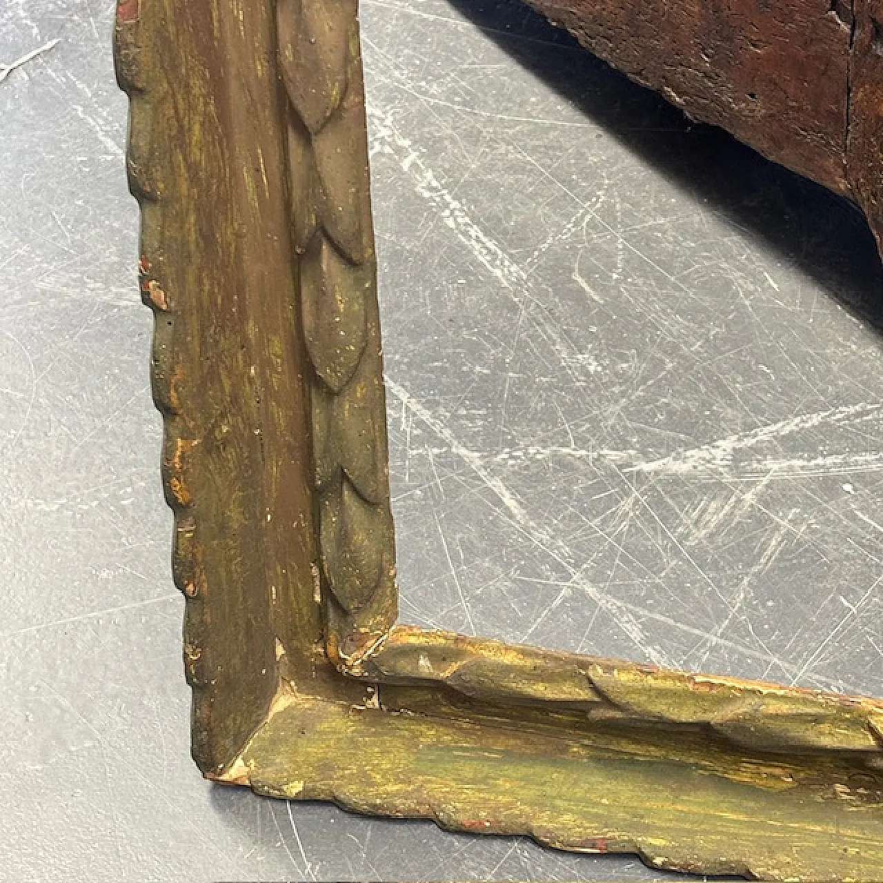 Lacquered Italian frame with ancient patina,  17th century 4