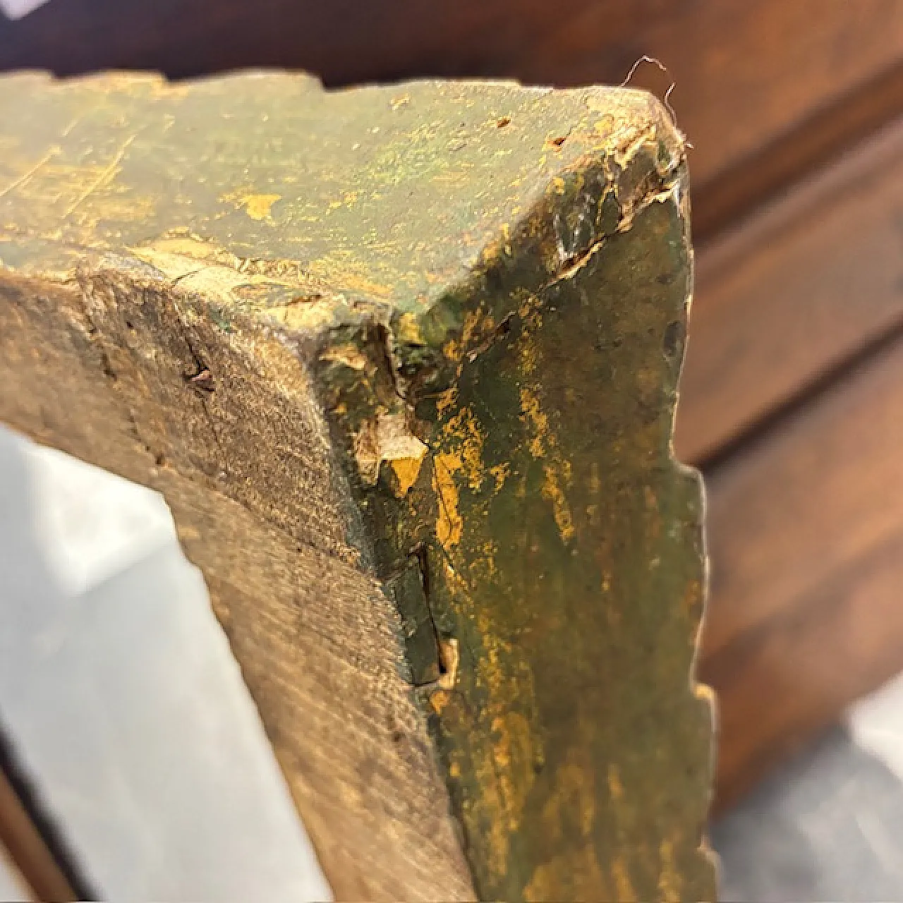 Lacquered Italian frame with ancient patina,  17th century 9