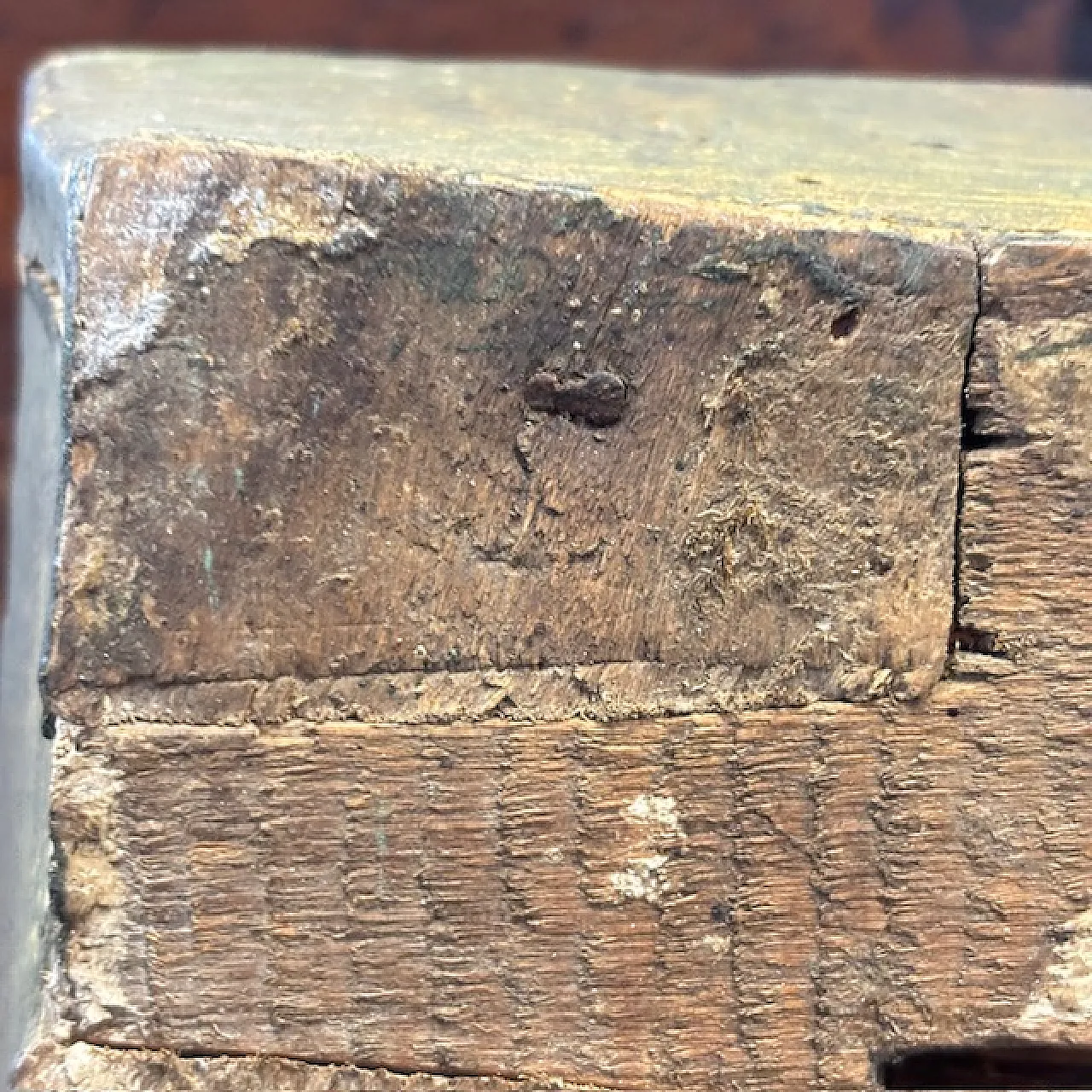 Lacquered Italian frame with ancient patina,  17th century 10