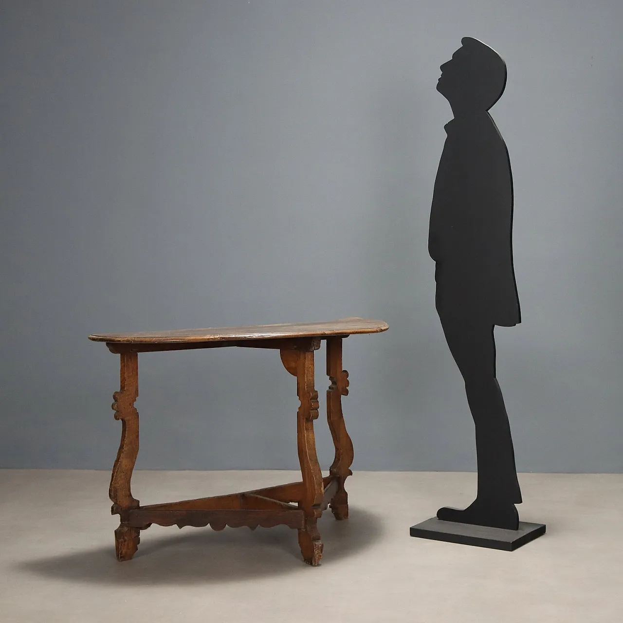 Consolle barocca a mezzaluna in noce, XVIII secolo 2