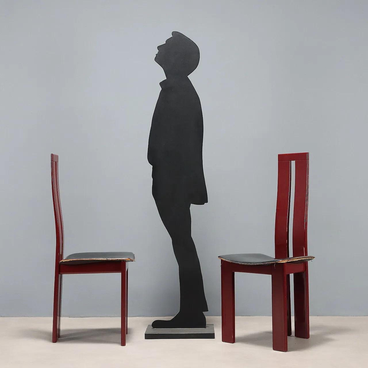 6 Sedie in legno laccato nero e sedili in pelle, '900 2