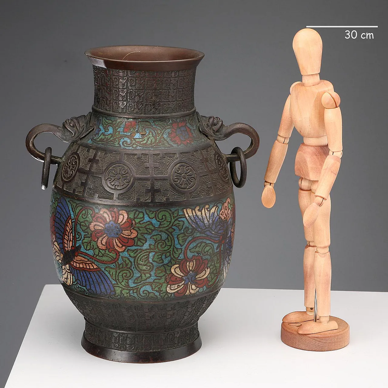 Vaso in bronzo e smalti policromi, '900 2