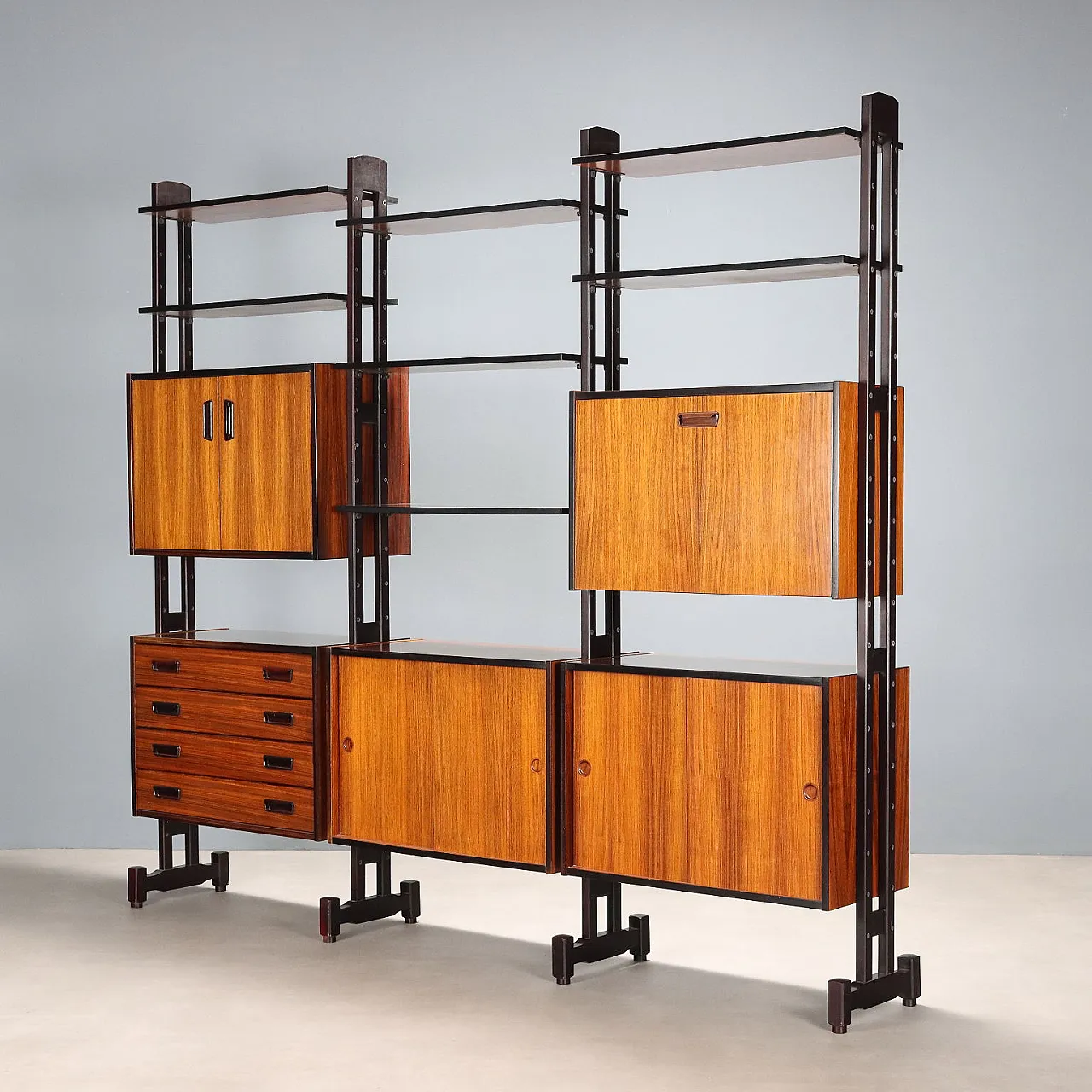 Libreria freestanding in legno esotico, '900 1