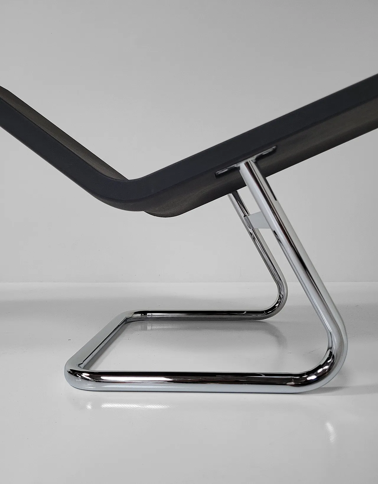 MVS lounge chair by Maarten Van Severen for Vitra, 2000s 5