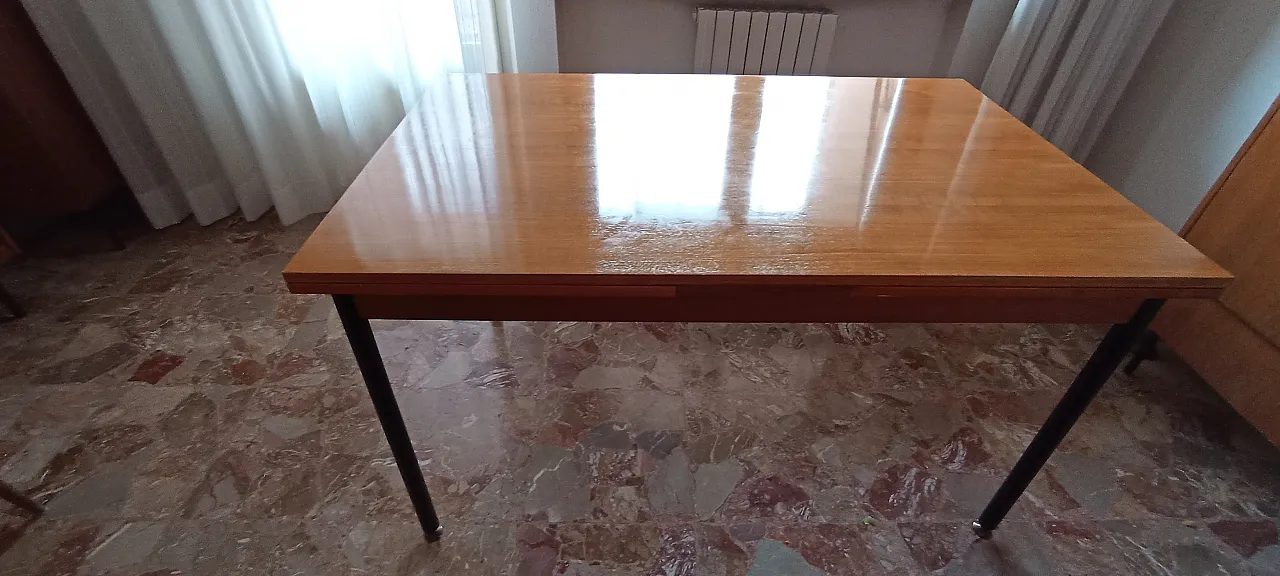 Tavolo designed by Fiori Leonardo per I.S.A., anni '50 1
