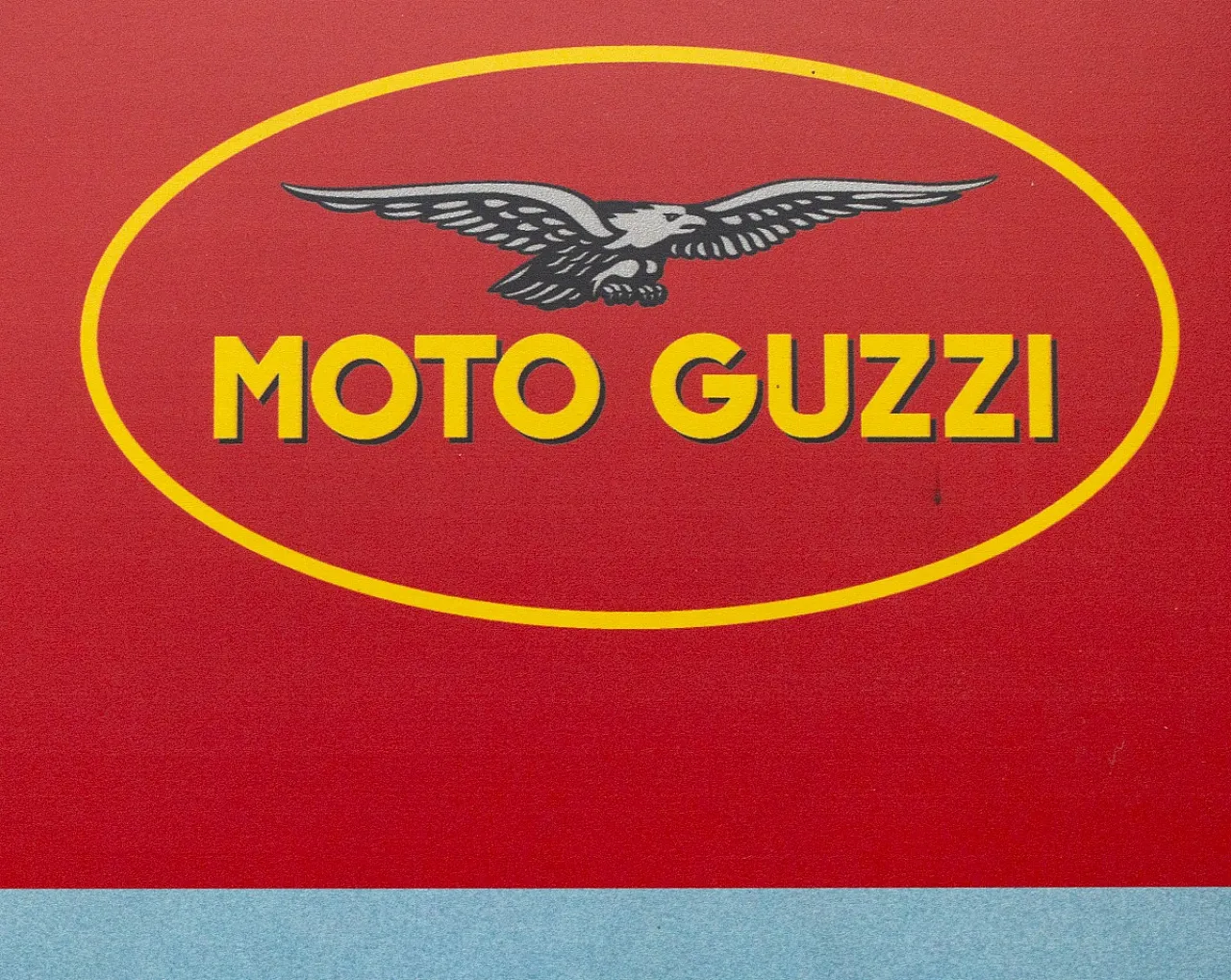 Moto Guzzi - Storia, totem bifacciale, '900 7