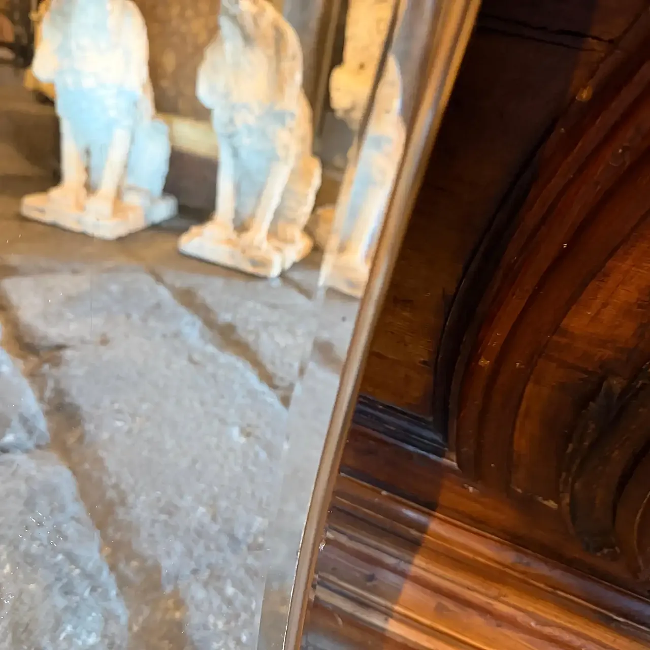 Specchio da parete in ottone a forma di biscotto di Gio Ponti, anni '50 4