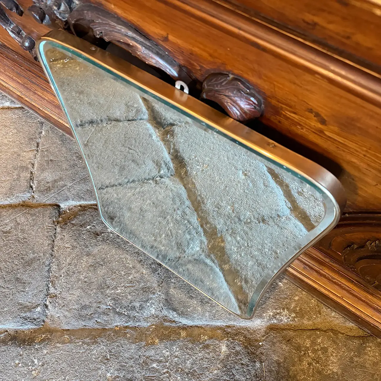 Specchio da parete in ottone a forma di biscotto di Gio Ponti, anni '50 8