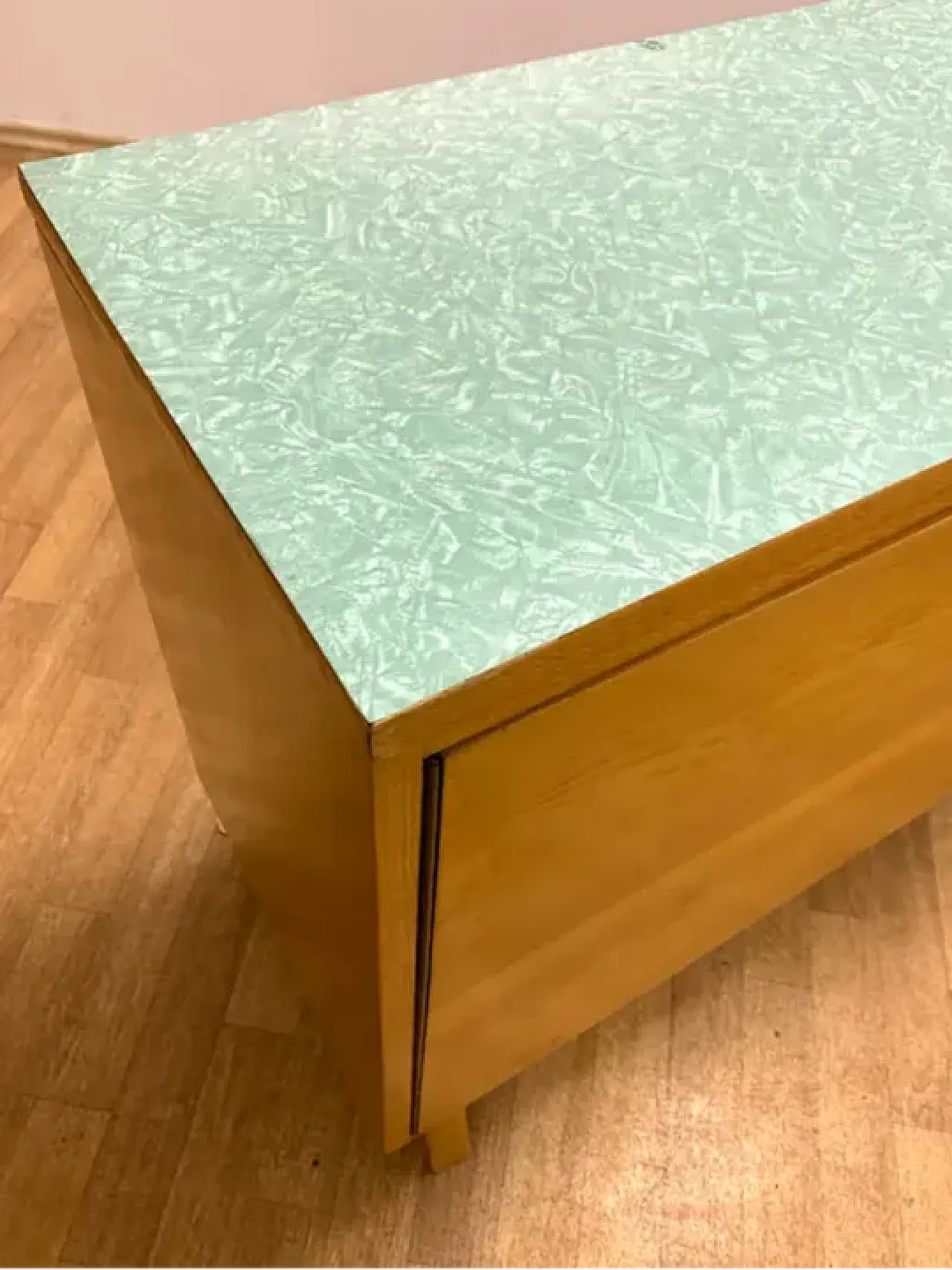 Cassettiera in legno, anni '60 2