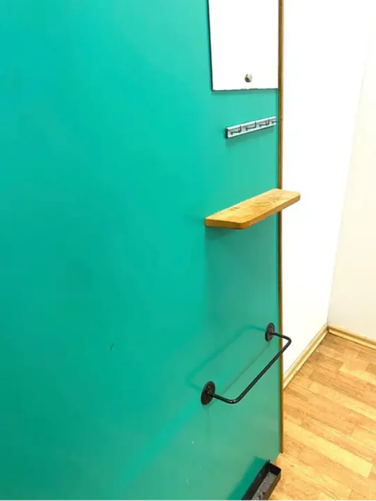 Appendiabiti da parete retrò con specchio, anni '60 2