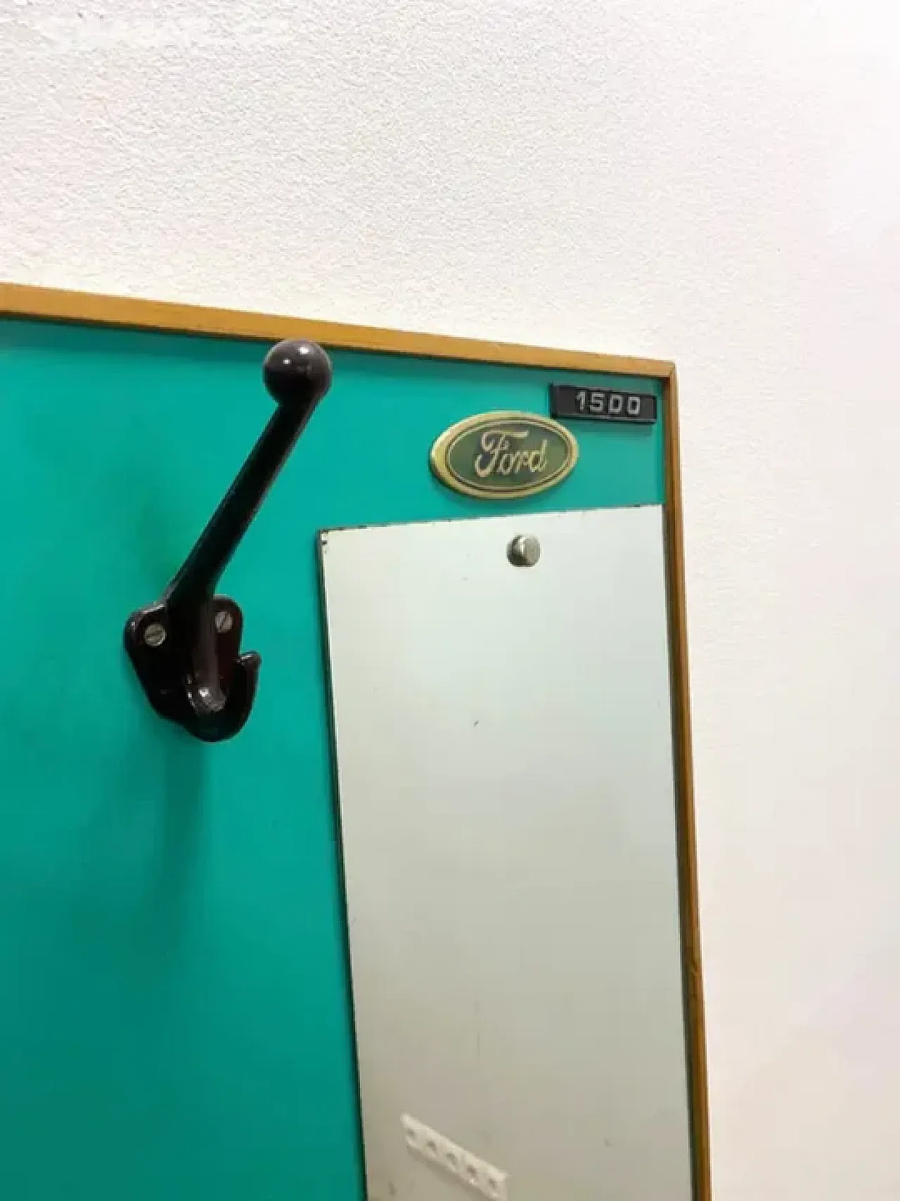 Appendiabiti da parete retrò con specchio, anni '60 3