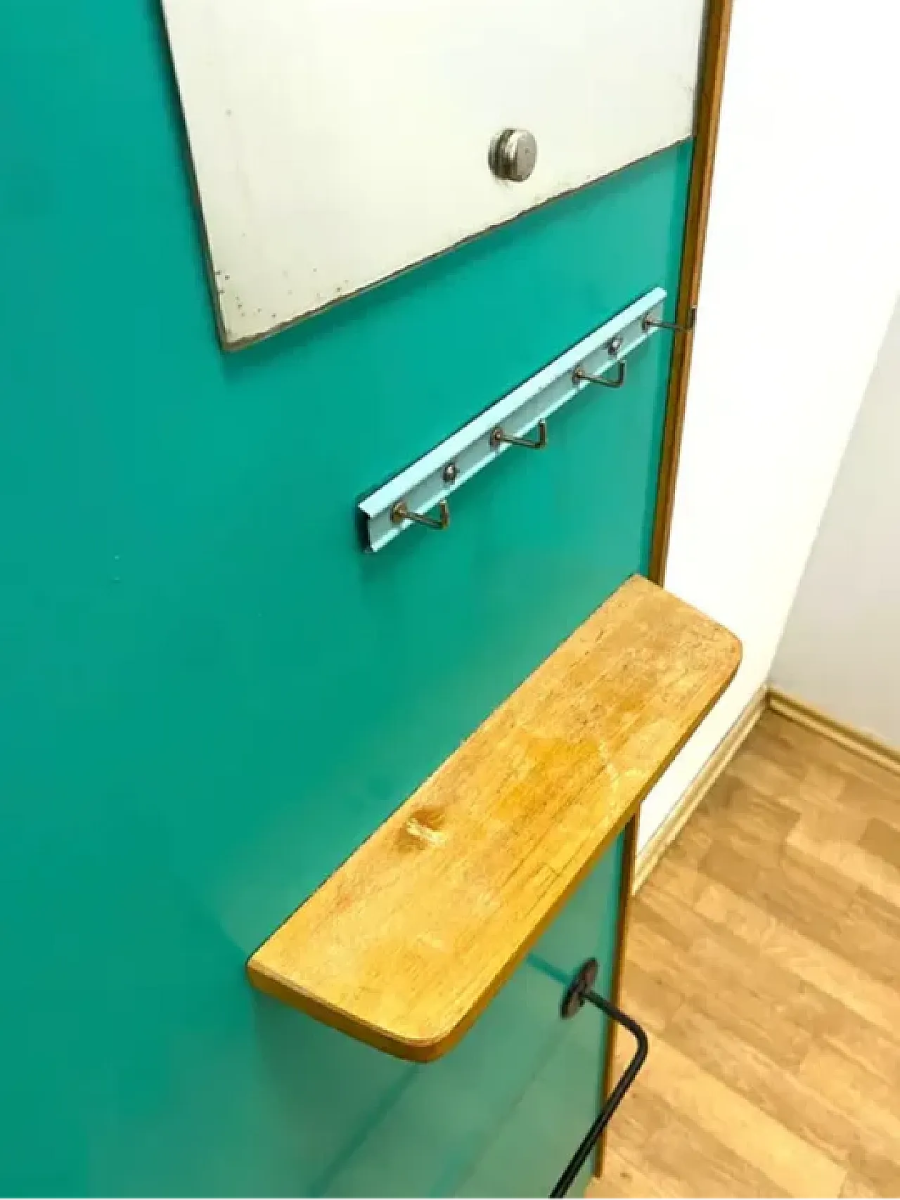 Appendiabiti da parete retrò con specchio, anni '60 8