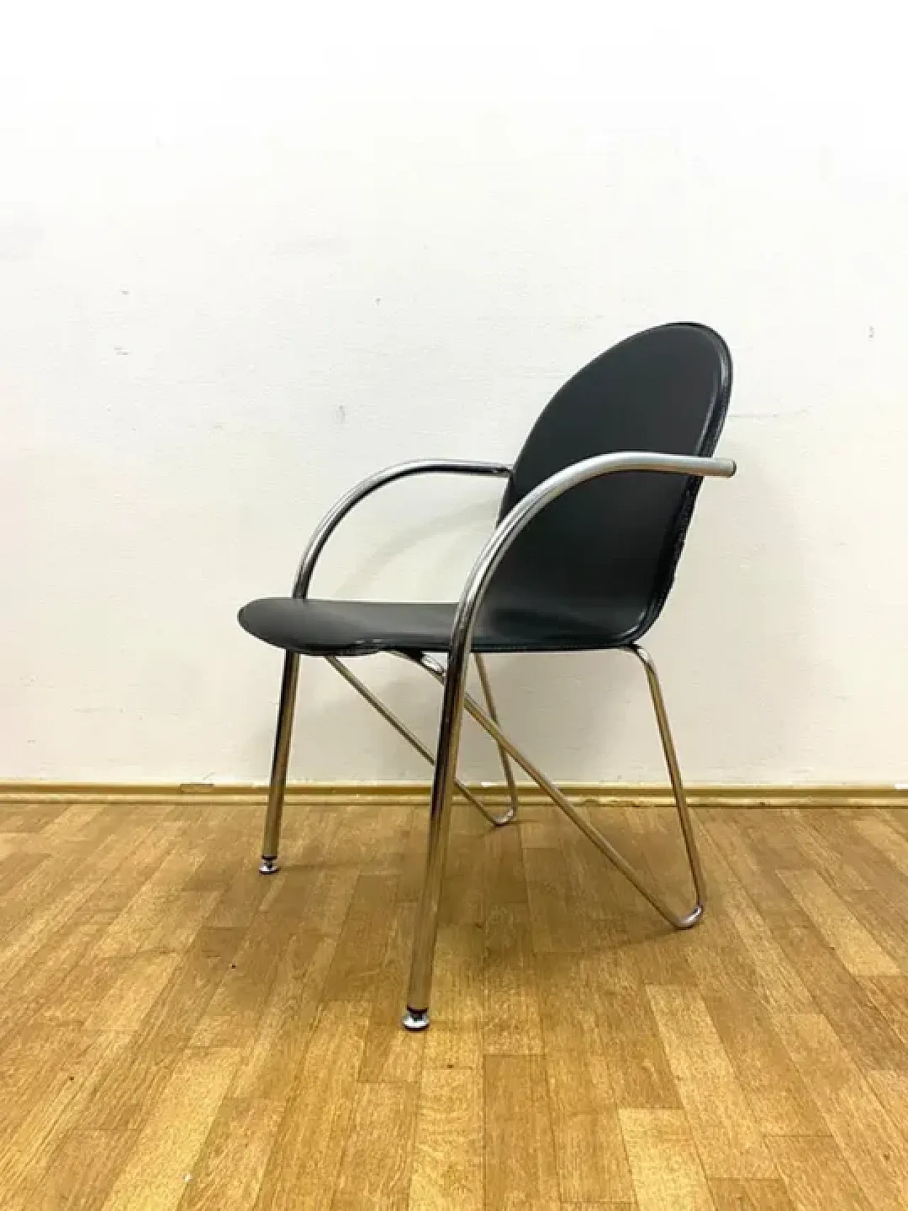 4 Sedie retrò con braccioli, anni '80 4