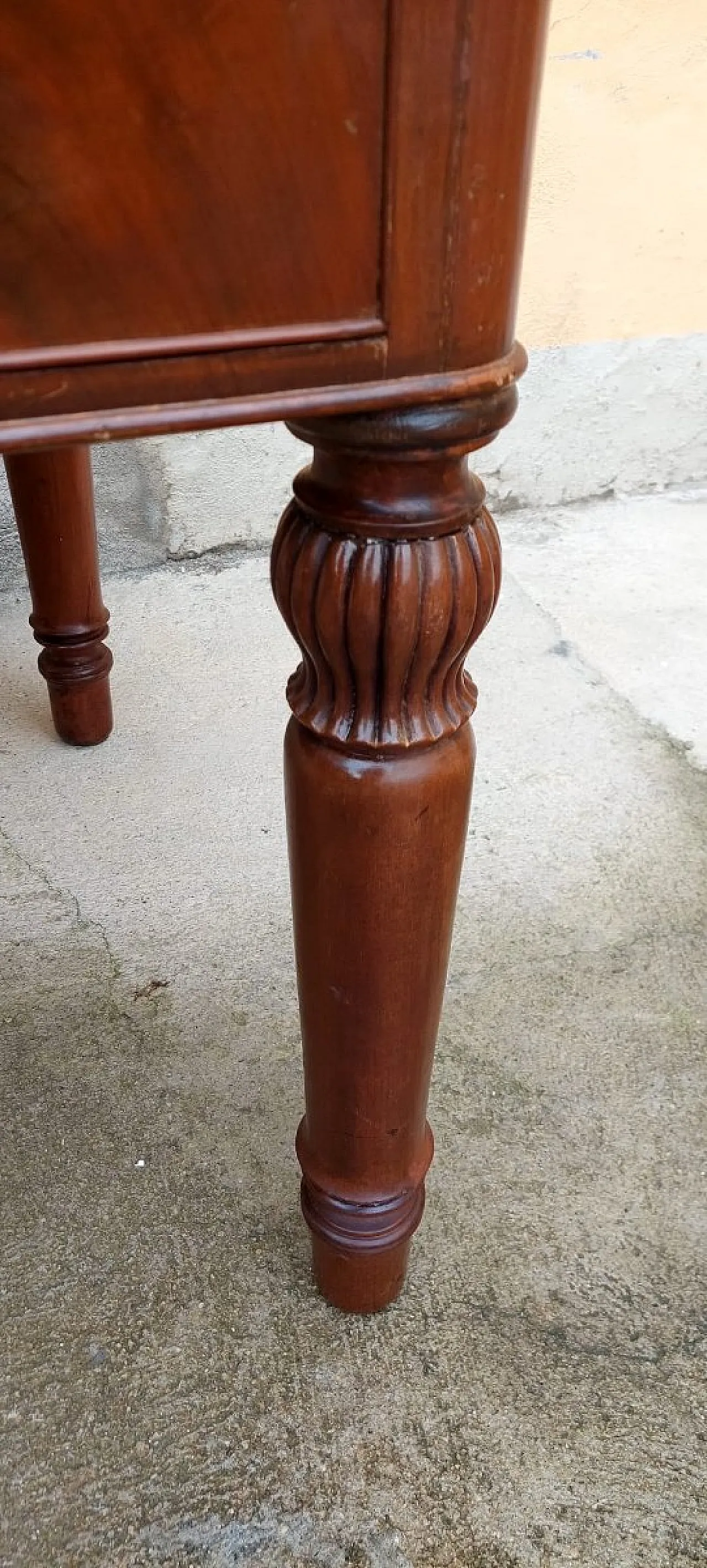 Scrivania in mogano in stile Luigi Filippo, XIX secolo 5