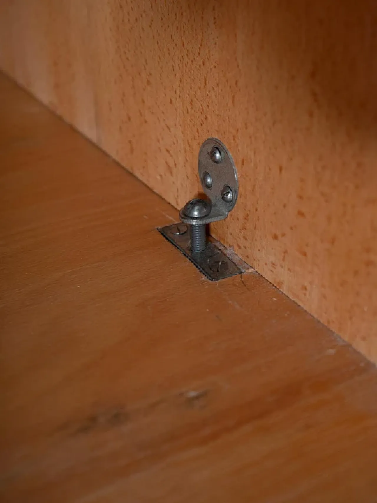 Mobile guardaroba, Vichr & spol., anni '30 11