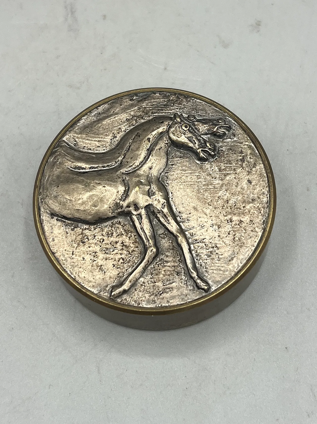 Bas-relief by Bruno Cassinari, late 20th century 4