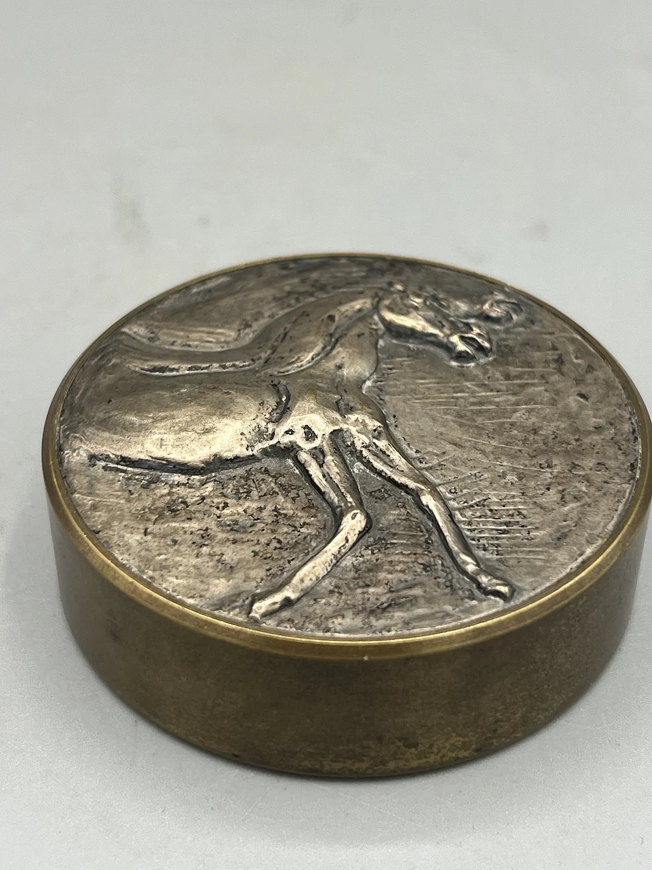 Bas-relief by Bruno Cassinari, late 20th century 5