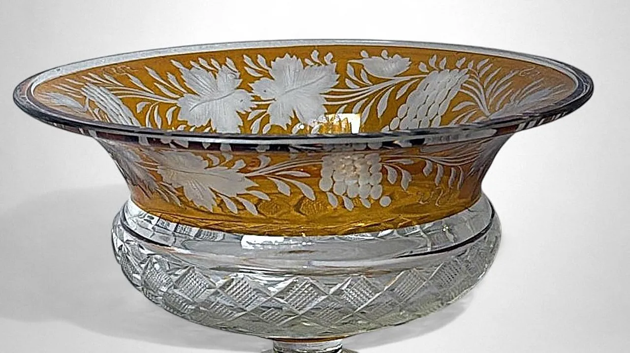 Art Deco style cut crystal bowl, mid-20th century 7