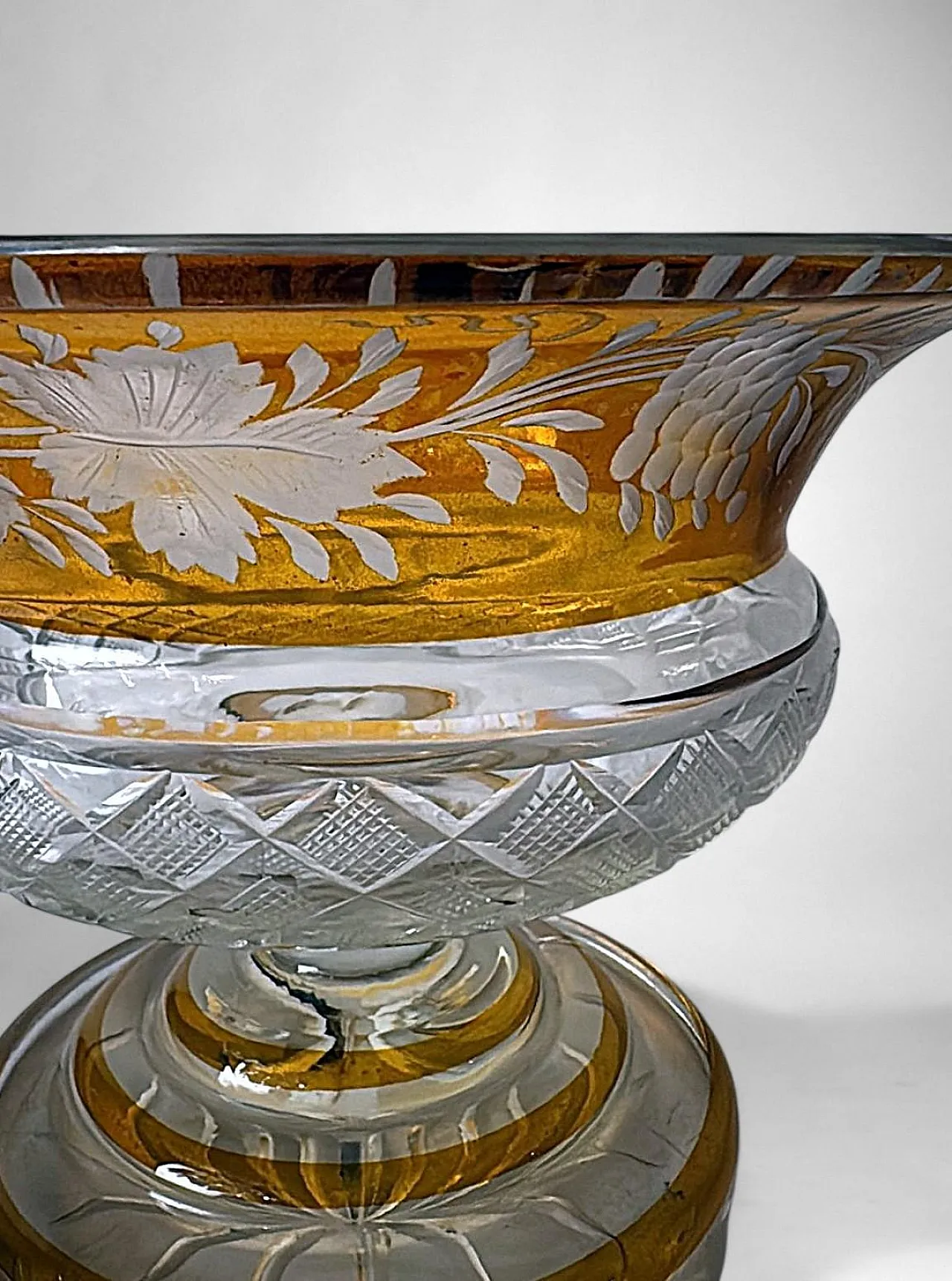 Art Deco style cut crystal bowl, mid-20th century 13