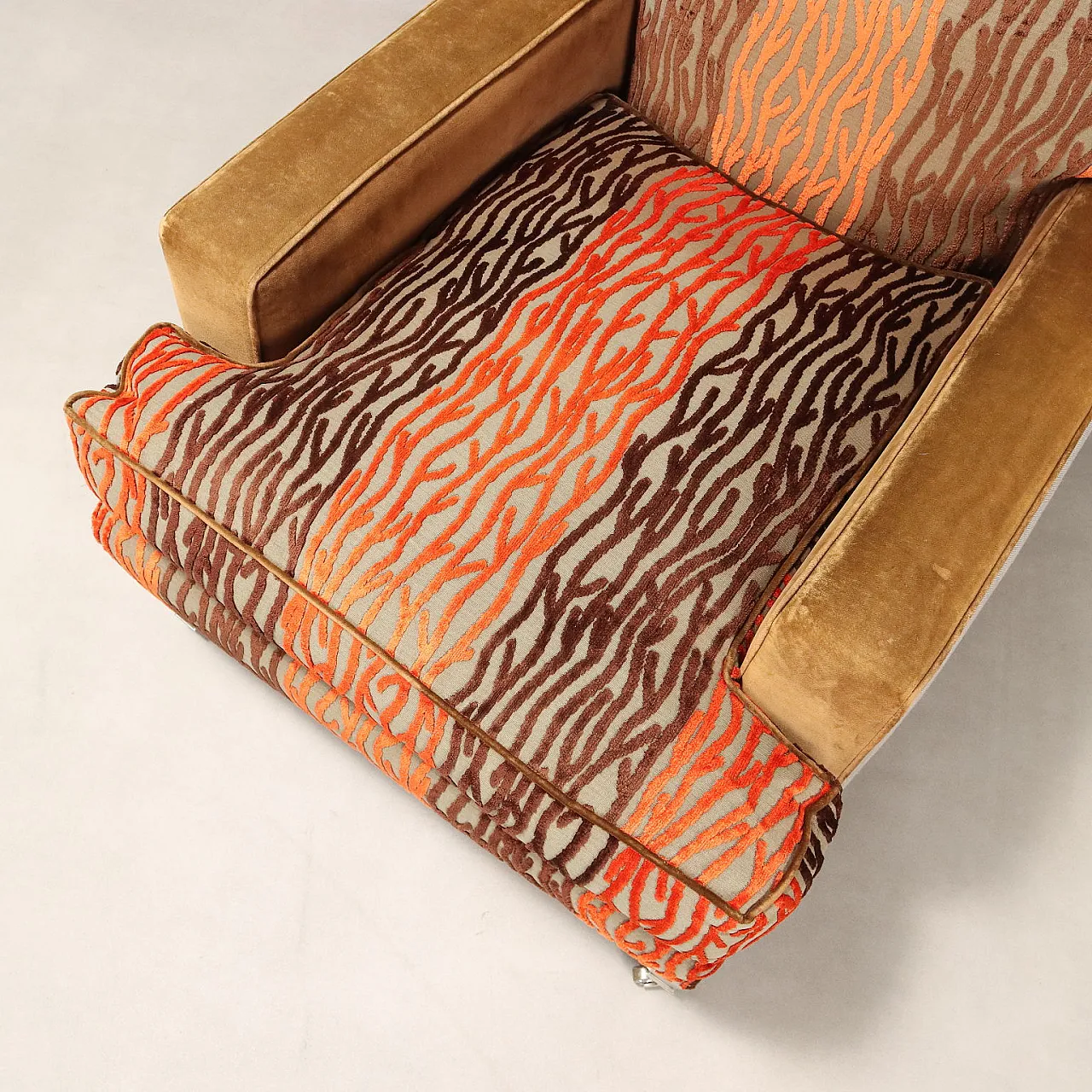 Coppia di poltrone con pouf in faggio e velluto, '900 9