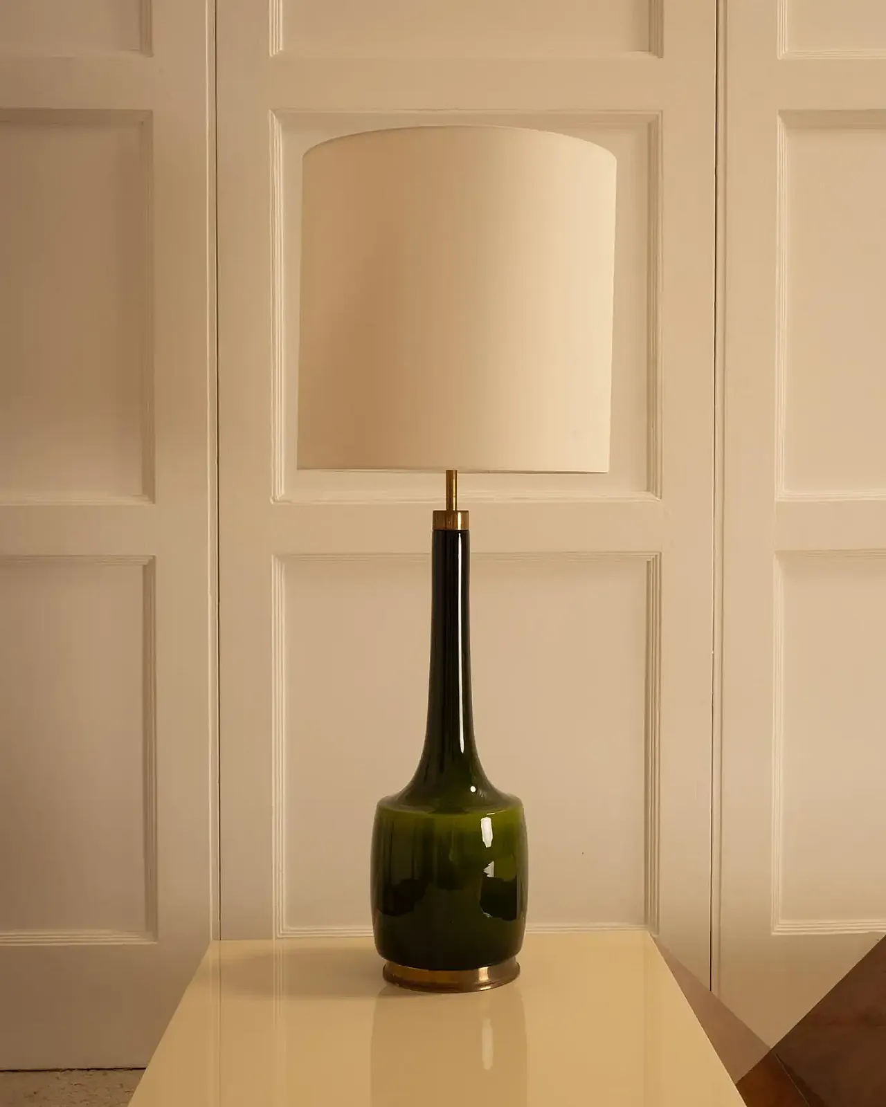 Lampada da tavolo attribuita a Svend Aage Holm Sørensen, anni '60 3