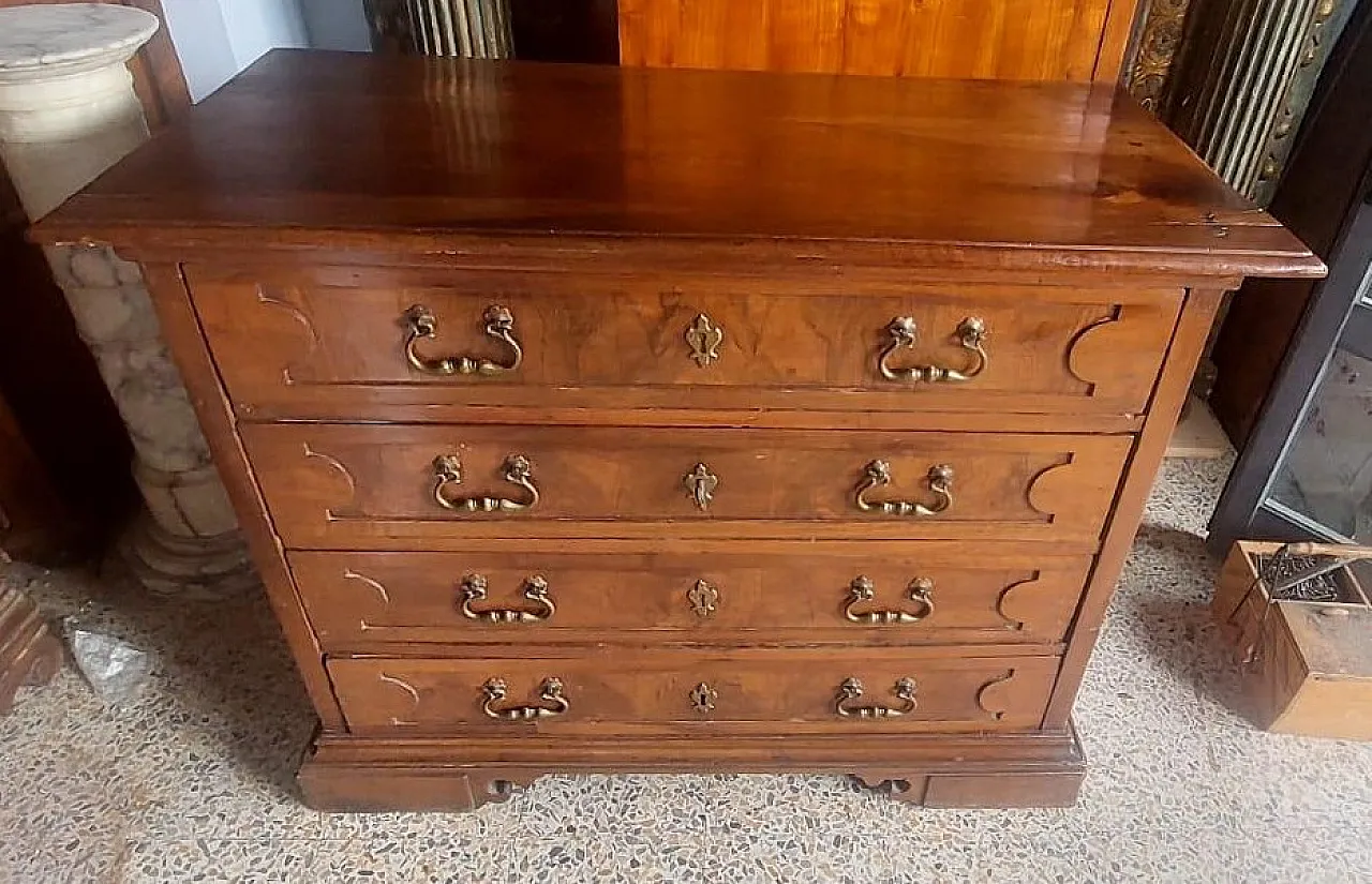 Cassettiera in noce massello, '600 4