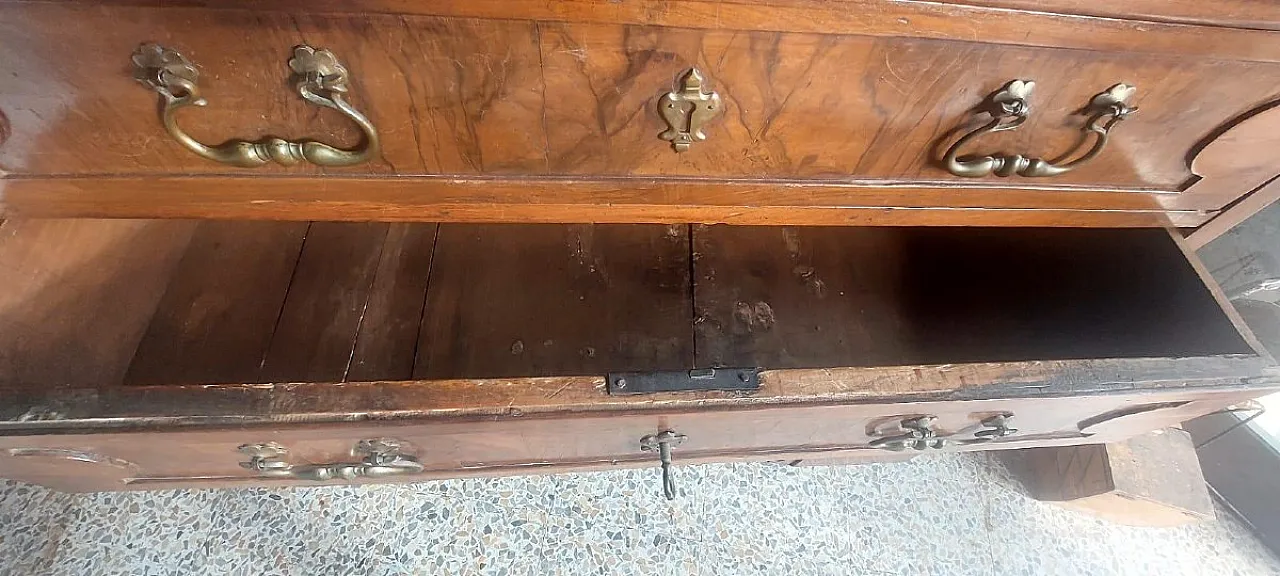 Cassettiera in noce massello, '600 7